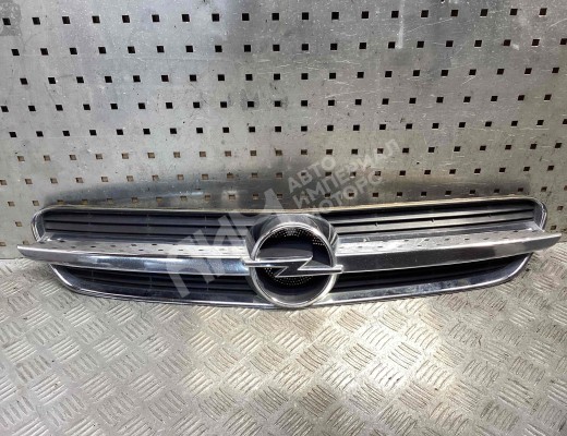 Решетка радиатора Opel Vectra C 2002-2005  Opel Vectra Vectra C 2002-2005