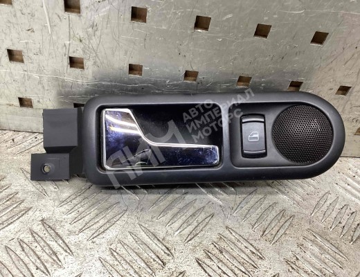 Ручка внутренняя задняя левая Volkswagen Passat B5 (3B) 1996-2000  Volkswagen Passat Passat B5 (3B) 1996-2000