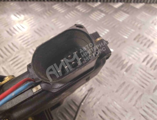 Замок двери задней левой Audi A6 C5 (4B) 1997-2001  Audi A6 A6 C5 (4B) 1997-2001