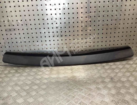 Накладка декоративная Opel Vectra C 2005-2009 рестайлинг  Opel Vectra Vectra C 2005-2009 рестайлинг