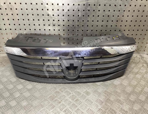 Решетка радиатора Dacia Logan I (LS/KS) 2004-2012  Dacia Logan Logan I (LS/KS) 2004-2012