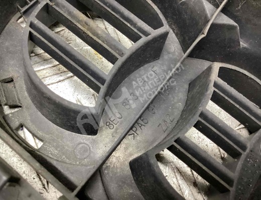 Решетка радиатора Audi A4 B6 (8EC, 8E5) 2000-2004  Audi A4 A4 B6 (8EC, 8E5) 2000-2004