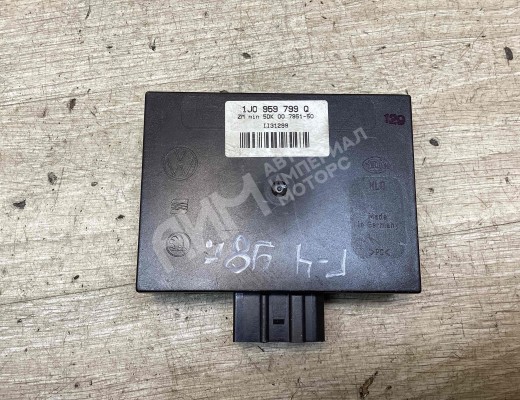 Блок комфорта Volkswagen Golf IV (1J) 1997-2004  Volkswagen Golf Golf IV (1J) 1997-2004