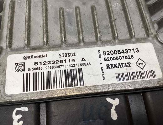 Блок управления двигателем Renault Megane II 2002-2006  Renault Megane Megane II 2002-2006