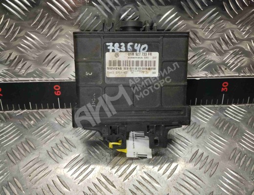 Блок управления АКПП Volkswagen Golf III (1H) 1991-1997  Volkswagen Golf Golf III (1H) 1991-1997