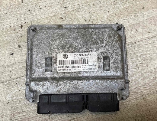 Блок управления двигателем Skoda Fabia I (6Y) 2004-2007 рестайлинг  Skoda Fabia Fabia I (6Y) 2004-2007 рестайлинг