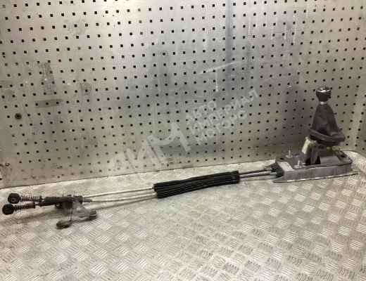 Кулиса Volkswagen Touran I (1T) 2003-2006  Volkswagen Touran Touran I (1T) 2003-2006