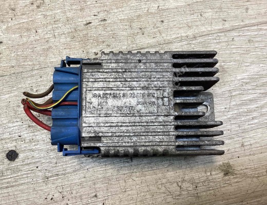 Блок управления вентилятором радиатора Mercedes A (W168) 1997-2004  Mercedes A A (W168) 1997-2004