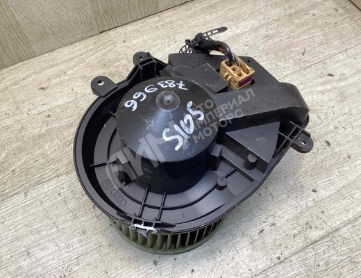 Моторчик печки Volkswagen Passat B5 (3B) 1996-2000  Volkswagen Passat Passat B5 (3B) 1996-2000