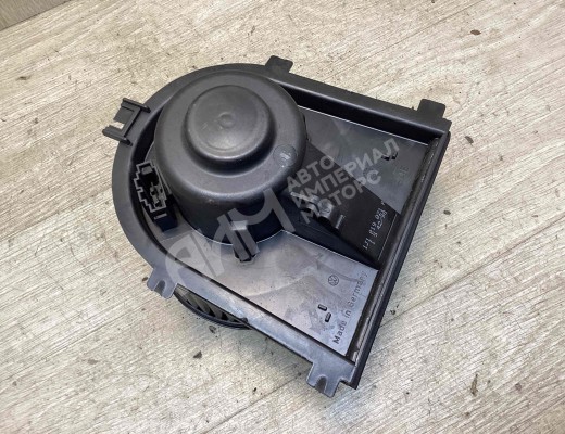 Моторчик печки Volkswagen Golf IV (1J) 1997-2004  Volkswagen Golf Golf IV (1J) 1997-2004