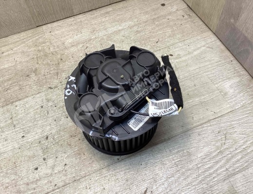 Моторчик печки Dacia Sandero I (B90) 2008-2012  Dacia Sandero Sandero I (B90) 2008-2012