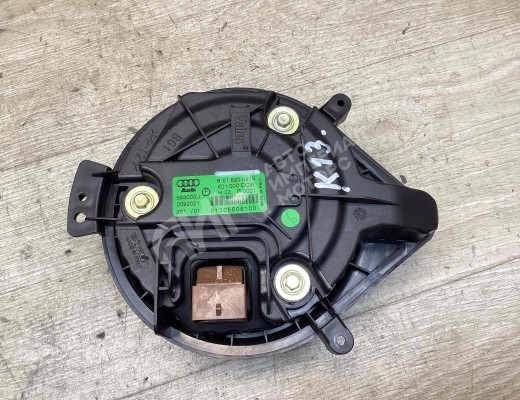Моторчик печки Audi A4 B6 (8EC, 8E5) 2000-2004  Audi A4 A4 B6 (8EC, 8E5) 2000-2004