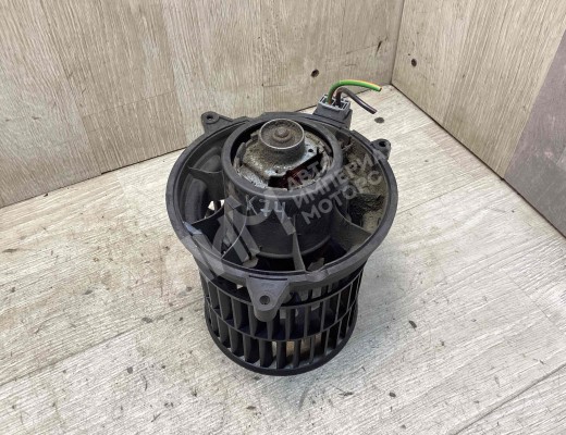 Моторчик печки Ford Fusion (JU) 2005-2012 рестайлинг  Ford Fusion Fusion (JU) 2005-2012 рестайлинг