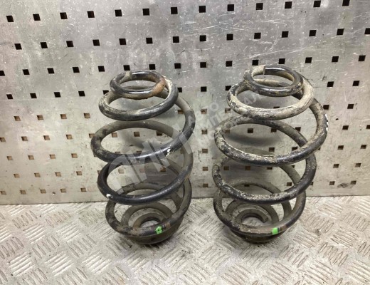 Пружина задняя Volkswagen Passat B5 (3B) 1996-2000  Volkswagen Passat Passat B5 (3B) 1996-2000