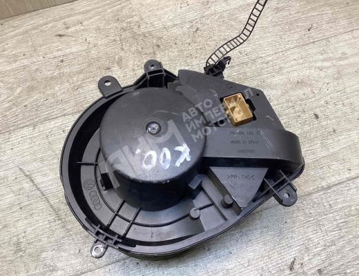 Моторчик печки Volkswagen Passat B5+ (3B) 2000-2005 рестайлинг  Volkswagen Passat Passat B5+ (3B) 2000-2005 рестайлинг