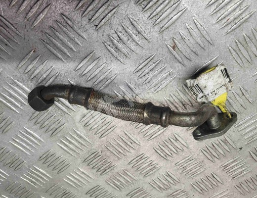 Трубка турбины Audi A4 B6 (8EC, 8E5) 2000-2004  Audi A4 A4 B6 (8EC, 8E5) 2000-2004