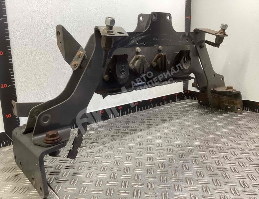 Кронштейн Mercedes Axor 2001-н.в.  Mercedes Axor Axor 2001-н.в.