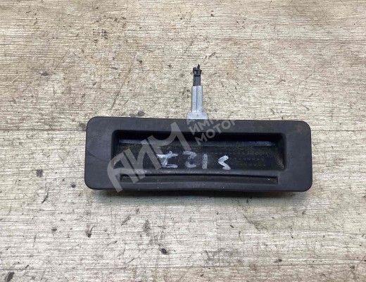 Кнопка открытия багажника Opel Vectra C 2002-2005  Opel Vectra Vectra C 2002-2005