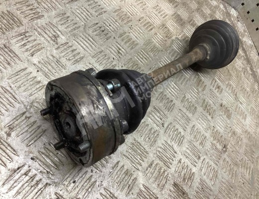 Полуось передняя левая (приводной вал, ШРУС) Audi A3 I (8L) 1996-2000  Audi A3 A3 I (8L) 1996-2000