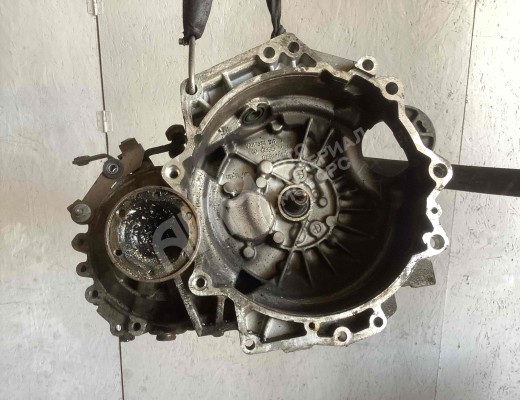 КПП механическая (МКПП) 5-ступенчатая Volkswagen Golf IV (1J) 1997-2004  Volkswagen Golf Golf IV (1J) 1997-2004