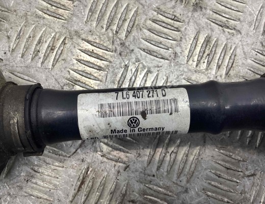 Полуось передняя правая (приводной вал, ШРУС) Volkswagen Touareg I (7L) 2002-2006  Volkswagen Touareg Touareg I (7L) 2002-2006