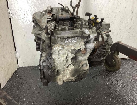 КПП механическая (МКПП) 5-ступенчатая Hyundai Sonata IV (EF) 2001-2004 рестайлинг  Hyundai Sonata Sonata IV (EF) 2001-2004 рестайлинг