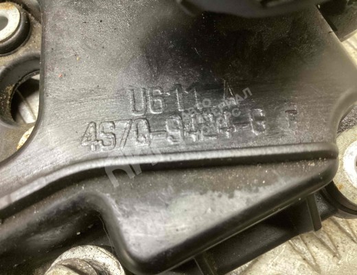 Клапанная крышка Peugeot 607 2004-2009 рестайлинг  Peugeot 607 607 2004-2009 рестайлинг