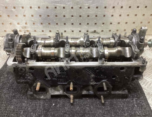Головка блока цилиндров Audi A4 B6 (8EC, 8E5) 2000-2004  Audi A4 A4 B6 (8EC, 8E5) 2000-2004