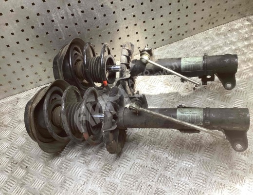 Стойка передняя правая Mercedes C (W203) 2000-2004  Mercedes C C (W203) 2000-2004