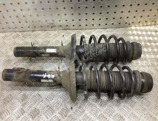 Стойка передняя левая Volkswagen Golf IV (1J) 1997-2004  Volkswagen Golf Golf IV (1J) 1997-2004