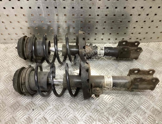 Стойка передняя левая Opel Astra G 1998-2004  Opel Astra Astra G 1998-2004