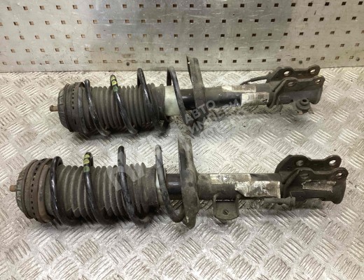 Стойка передняя правая Fiat Punto III (199) 2005-2012  Fiat Punto Punto III (199) 2005-2012