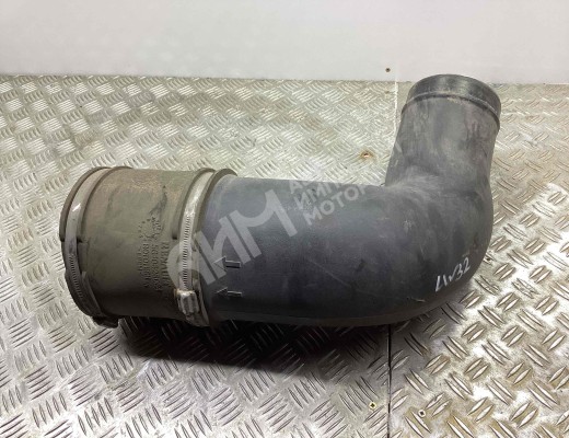 Патрубок воздушного фильтра  Renault Premium Premium II 2006-2013