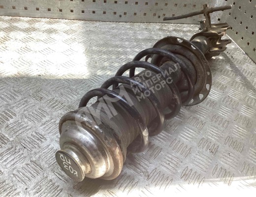 Стойка передняя правая Opel Astra H 2004-2007  Opel Astra Astra H 2004-2007