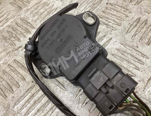 Датчик положения кузова Peugeot 607 2004-2009 рестайлинг  Peugeot 607 607 2004-2009 рестайлинг