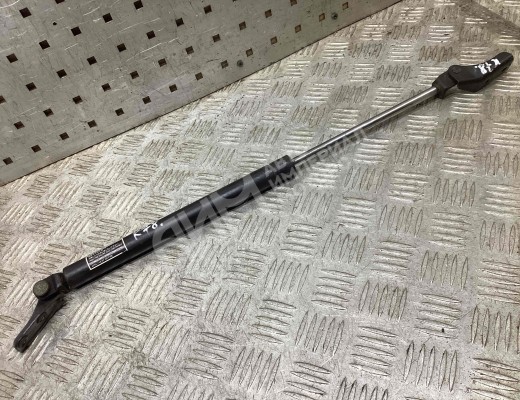 Амортизатор крышки багажника (3-5 двери) Mazda Premacy I (CP) 1999-2005  Mazda Premacy Premacy I (CP) 1999-2005