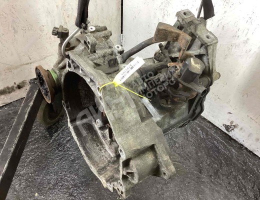 КПП механическая (МКПП) 5-ступенчатая Volkswagen Golf IV (1J) 1997-2004  Volkswagen Golf Golf IV (1J) 1997-2004
