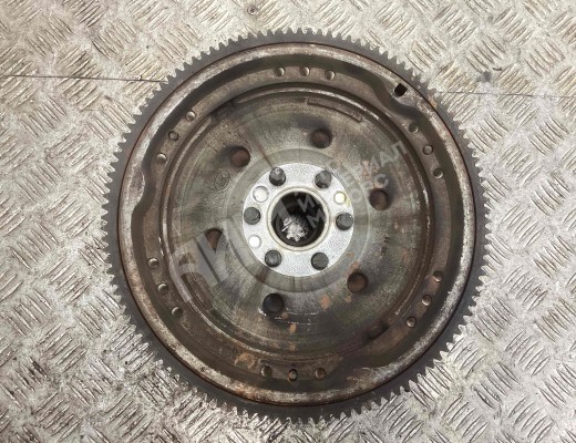 Маховик BMW 3-Series (E46) 2001-2005 рестайлинг  BMW 3-Series 3-Series (E46) 2001-2005 рестайлинг