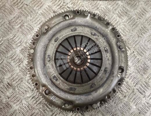 Комплект сцепления Volkswagen Caddy III (2K) 2010-2015 рестайлинг  Volkswagen Caddy Caddy III (2K) 2010-2015 рестайлинг