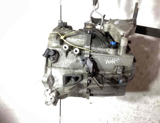 КПП механическая (МКПП) 5-ступенчатая Volvo V40 I (VW) 1995-2000  Volvo V40 V40 I (VW) 1995-2000