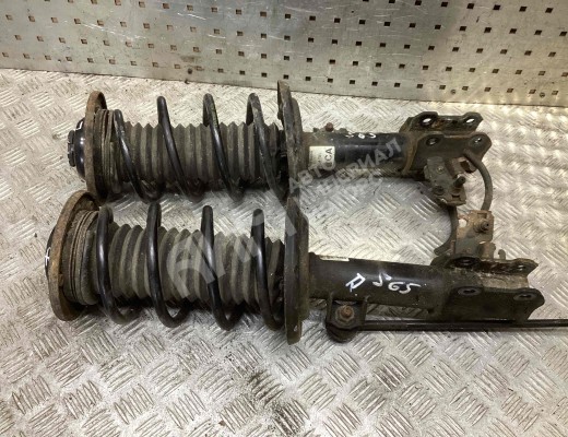 Стойка передняя правая Opel Vectra C 2002-2005  Opel Vectra Vectra C 2002-2005