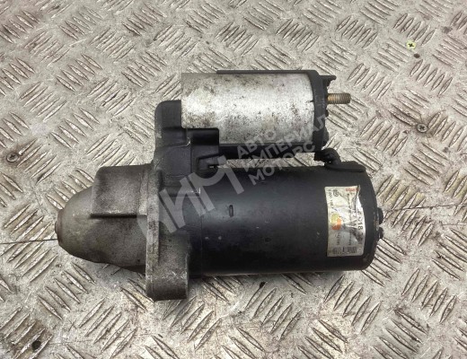 Стартер Volkswagen Passat B5+ (3B) 2000-2005 рестайлинг  Volkswagen Passat Passat B5+ (3B) 2000-2005 рестайлинг