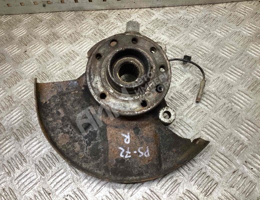 Ступица передняя правая Opel Vectra C 2005-2009 рестайлинг  Opel Vectra Vectra C 2005-2009 рестайлинг