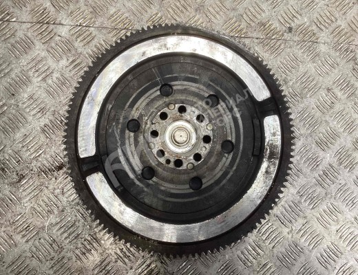 Маховик Audi A6 C5 (4B) 1997-2001  Audi A6 A6 C5 (4B) 1997-2001