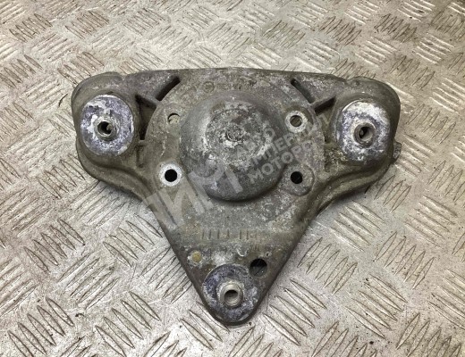 Опора амортизатора верхняя (чашка) Volkswagen Passat B5+ (3B) 2000-2005 рестайлинг  Volkswagen Passat Passat B5+ (3B) 2000-2005 рестайлинг