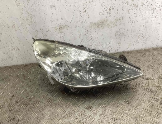 Фара правая Peugeot 607 2004-2009 рестайлинг  Peugeot 607 607 2004-2009 рестайлинг