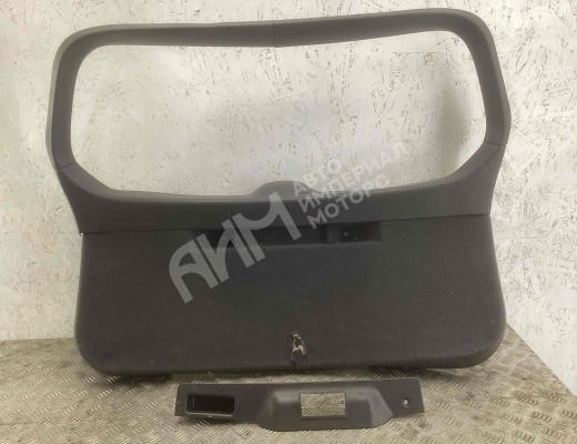 Обшивка крышки багажника Opel Astra H 2004-2007  Opel Astra Astra H 2004-2007
