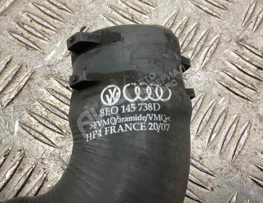 Патрубок интеркулера Audi A4 B7 (8EC, 8ED) 2004-2008  Audi A4 A4 B7 (8EC, 8ED) 2004-2008