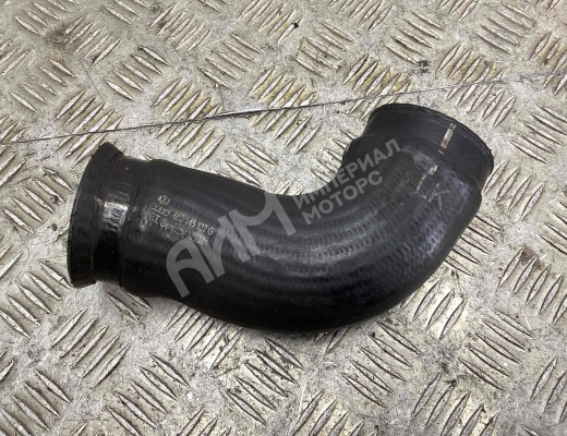 Патрубок интеркулера Audi A4 B7 (8EC, 8ED) 2004-2008  Audi A4 A4 B7 (8EC, 8ED) 2004-2008