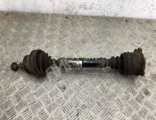 Полуось передняя правая (приводной вал, ШРУС) Audi A6 C5 (4B) 2001-2004 рестайлинг  Audi A6 A6 C5 (4B) 2001-2004 рестайлинг
